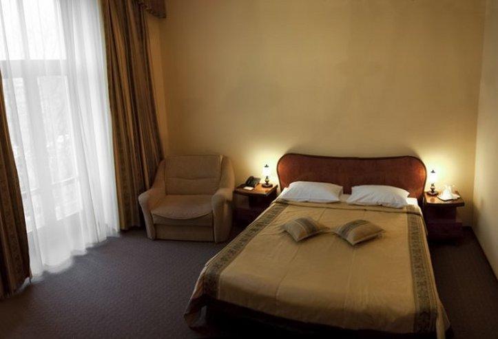 Wien Hotel Lviv Chambre photo