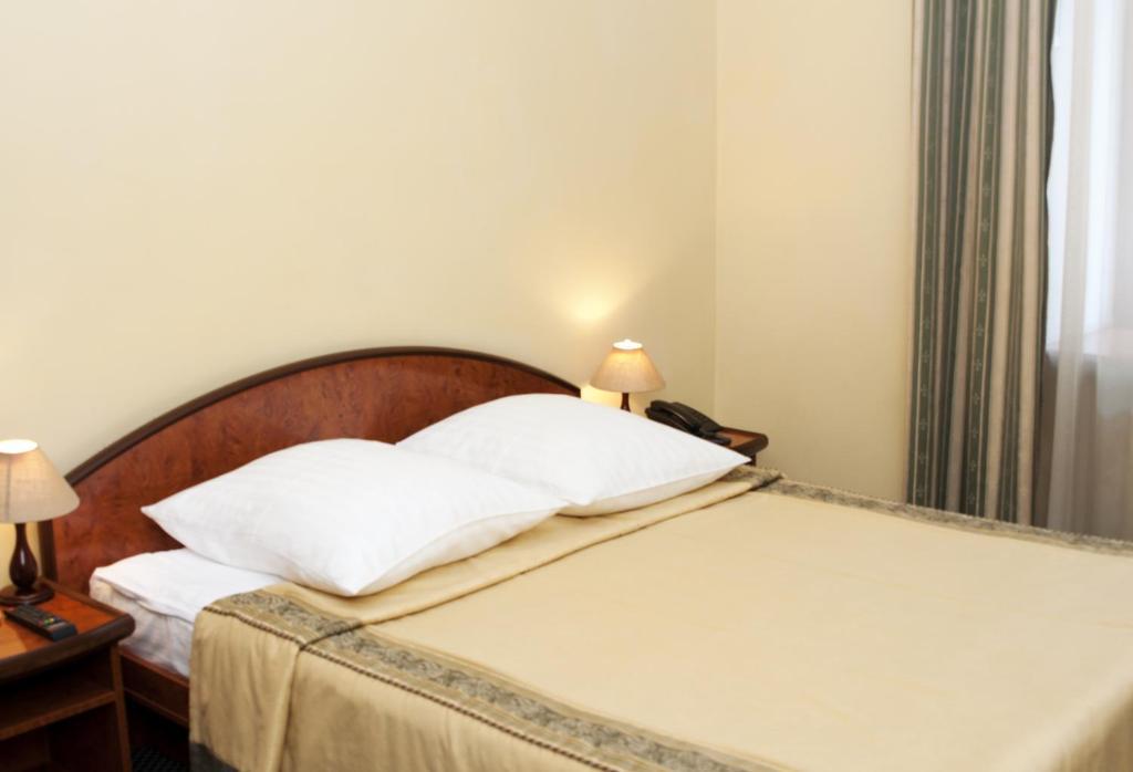Wien Hotel Lviv Chambre photo