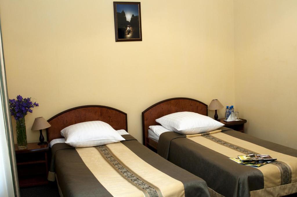 Wien Hotel Lviv Chambre photo